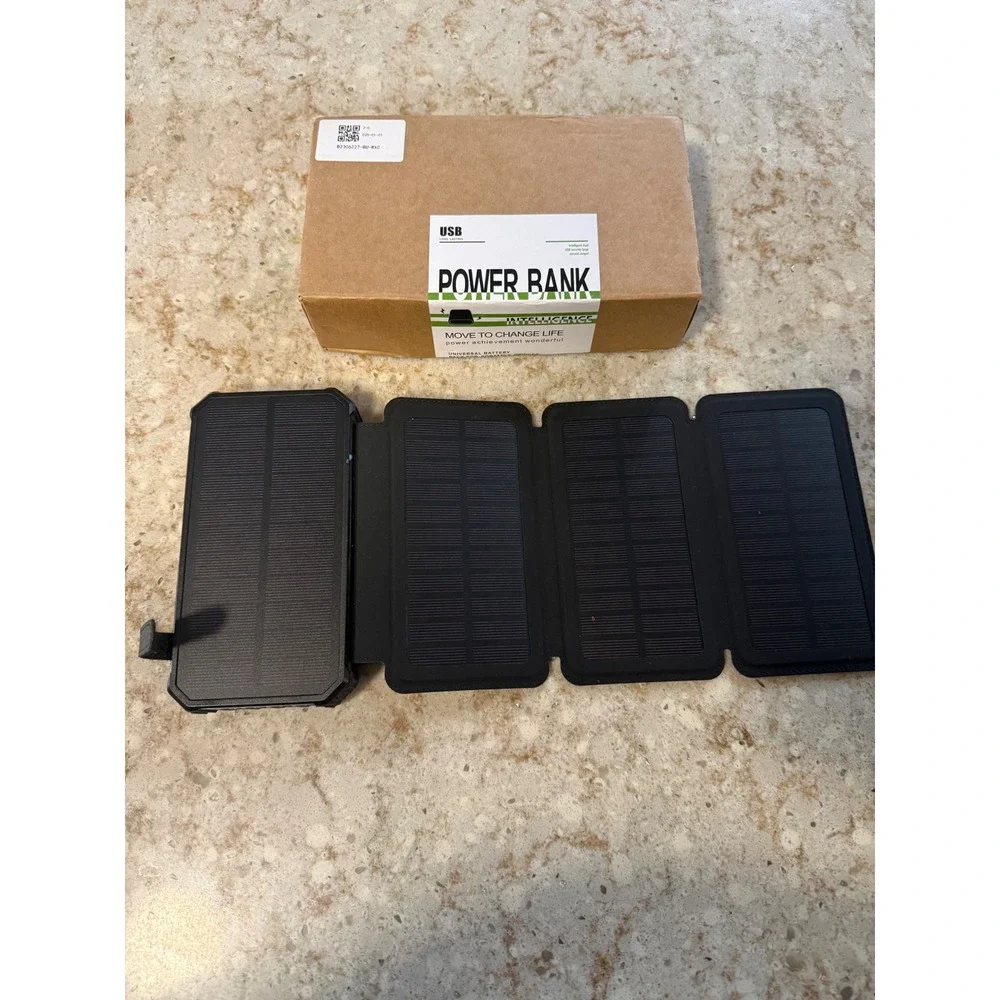 20000mAh Solar Power Bank Qi Wireless Charger Built-in Cables 4 Solar Panels